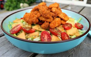 Chrispy chicken salade met ranchdressing