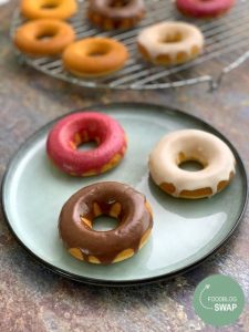 Cakedonuts met 3 soorten glazuur | Foodblogswap