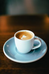 Wordt koffiedrinken steeds duurder?